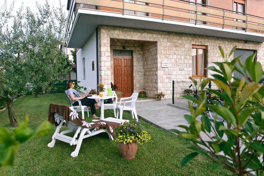 La Residenza Di Bacco Apartman Cannara Kültér fotó